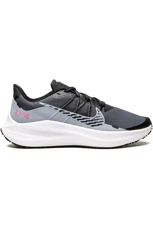 Nike Baskets Winflo 7 Shield