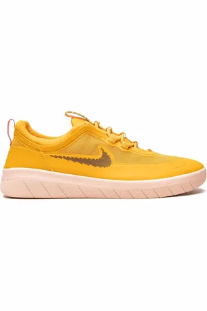 Nike Baskets Nyjah Free 2