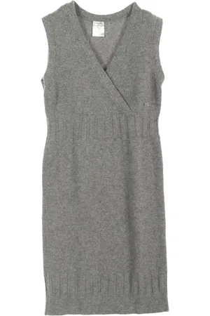 CHANEL Robe portefeuille à design sans manches (1986-1988)