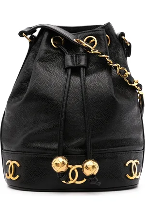 CHANEL Petit sac seau Triple CC
