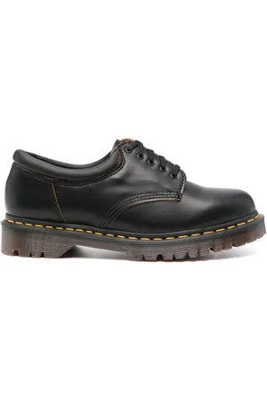 Dr. Martens Derbies 8053 en cuir
