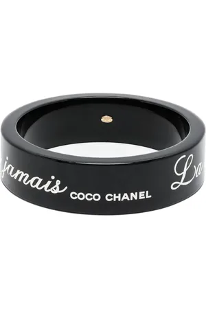 CHANEL Bracelet à slogan imprimé (années 2007)