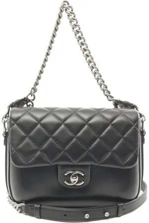 CHANEL Sac porté épaule matelassé (2017-2018)