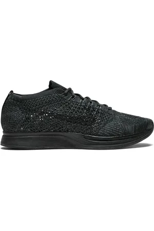 Nike Baskets Flyknit Racer