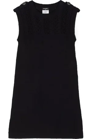 CHANEL Robe sans manches en tweed à coupe courte (annéees 2000)