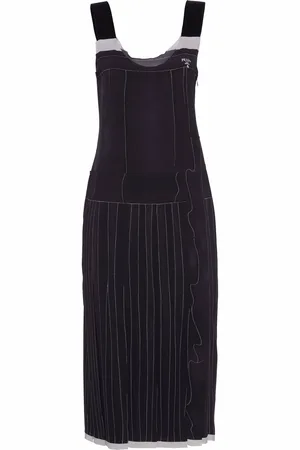 Prada Robe mi-longue en soie à design sans manches