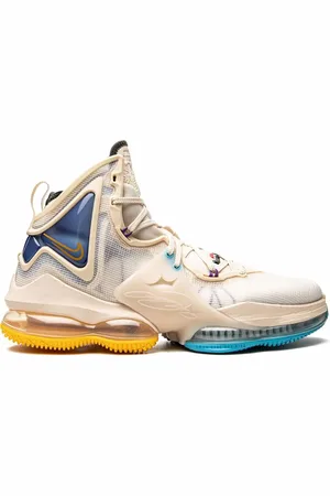 Nike Baskets montantes LeBron 19