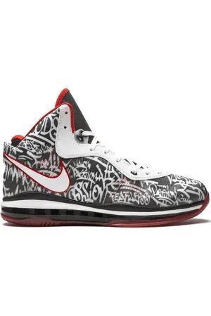 Nike Baskets Lebron VIII QS 