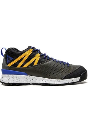Nike Baskets Okwahn II