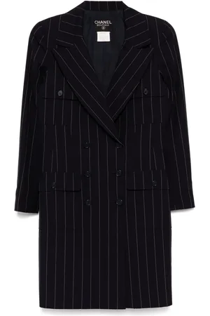 CHANEL Veste à boutonnière croisée