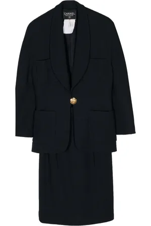 CHANEL Tailleur-jupe à simple boutonnage (années 1990)