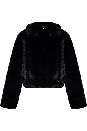 Stand Studio Veste Lena