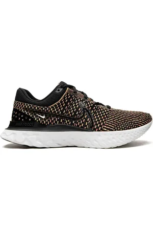 Nike Baskets React Infinity Run Flyknit 3