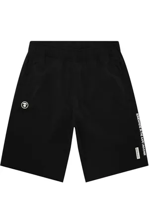 A Bathing Ape Bermuda à patch logo