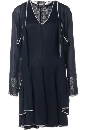 CHANEL Robe mi-longue à détails de coutures