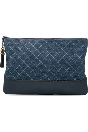CHANEL Grande pochette Gabrielle O Case en jean (2018)