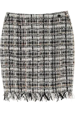 CHANEL Minijupe en tweed (1986-1988)