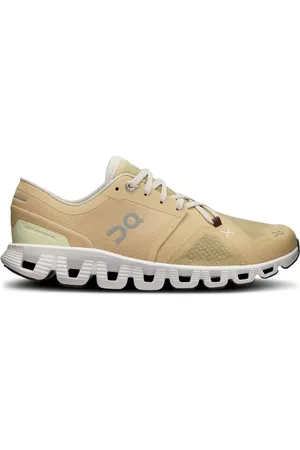 On Running Baskets Cloud X3 à lacets