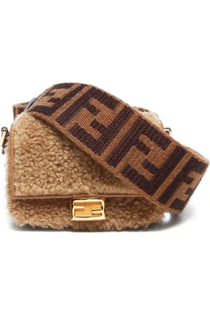 Fendi Sac porté épaule Baguette Montone (2021)