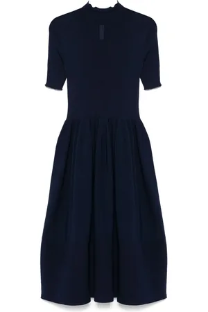 CFCL Robe Rivulet à coupe mi-longue