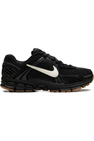 Nike Baskets Zoom Vomero 5 