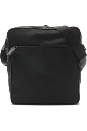 Prada Sac porté épaule à logo triangulaire (années 2010)