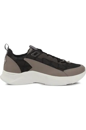 VALENTINO GARAVANI Baskets True Act