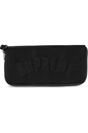 Supreme Pochette pratique TNF