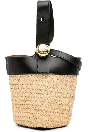 Loewe Mini sac seau en raphia et cuir de veau grainé (2024)