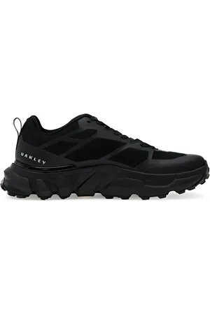 Oakley Baskets Light Breathe