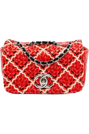 CHANEL Mini sac porté épaule Woven Stitch Full Flap à fini verni (2010-2011)