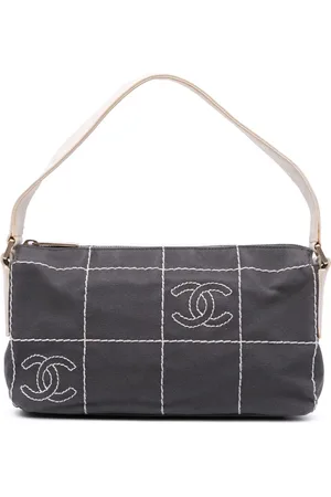 CHANEL Sac porté épaule Choco Bar CC (2003-2004)
