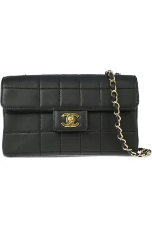CHANEL Sac porté épaule à rabat (2003)