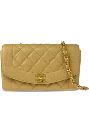 CHANEL Petit sac porté épaule Diana (1995)