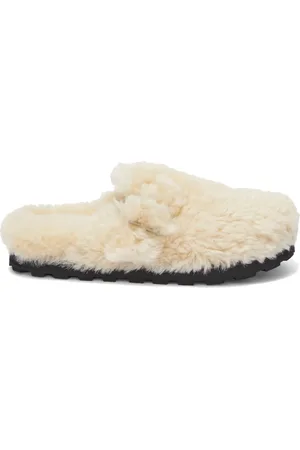 Jil Sander Chaussons en peau lainée à bout rond