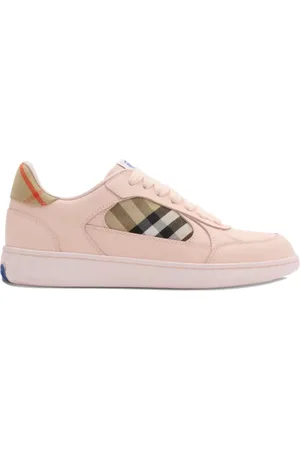 Burberry Baskets Terrace