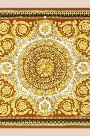 VERSACE Foulard en soie à imprimé baroque