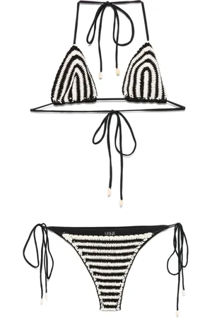 Leslie Amon Riviera bikini