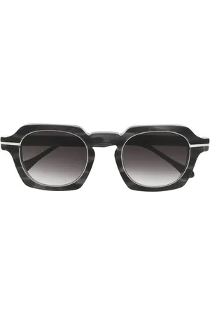 MATSUDA Lunettes de soleil à monture carrée