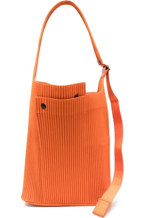 Issey Miyake Sac porté épaule Utility à patch logo