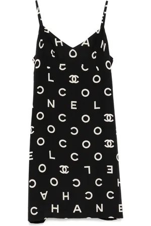 CHANEL Robe sans manches à bretelles (1997)