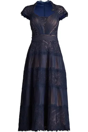 Tadashi Shoji Robe à fleurs imprimées