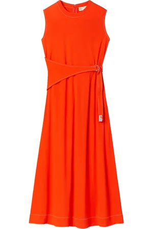 Tory Burch Robe ceinturée à design sans manches