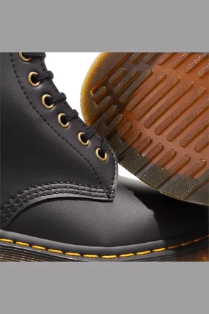Dr. Martens Bottes & Bottines, Vegan 1460 en