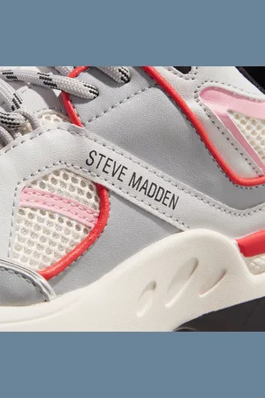 Steve Madden Sneakers, Melt Down en