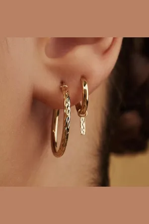 Isabel Bernard Bijouterie, Rivoli Laura 14 karat hoop earrings en