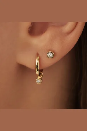 Isabel Bernard Bijouterie, De la Paix Inaya 14 karat ear studs with diam en