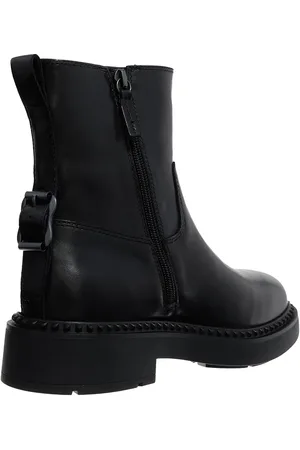 Ash Bottes & Bottines, Magnum en