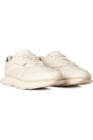 Reebok Sneakers, Classic Leather Ltd Garment Off White Sneakers en