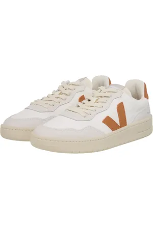 Veja Sneakers, V-90 en